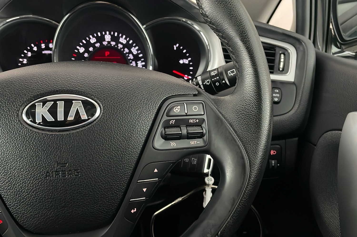 Used Kia Ceed 2015 for sale - 77688889: Photo 15