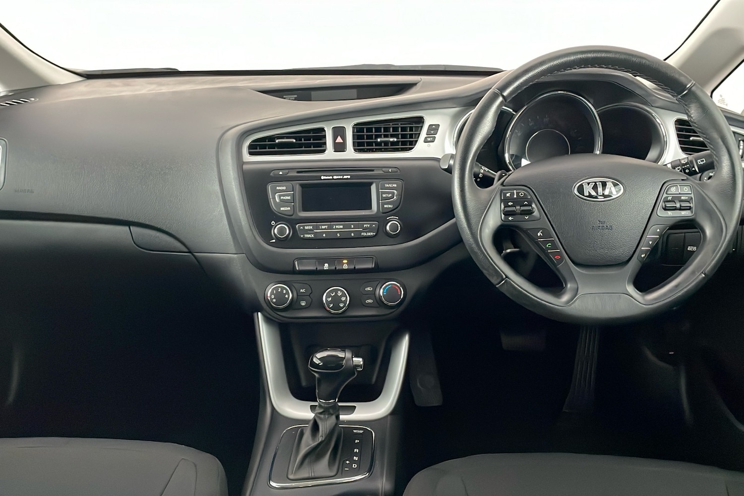 Used Kia Ceed 2015 for sale - 77688889: Photo 9