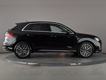 Used Audi Q3 2024 for sale - 78692059: Photo