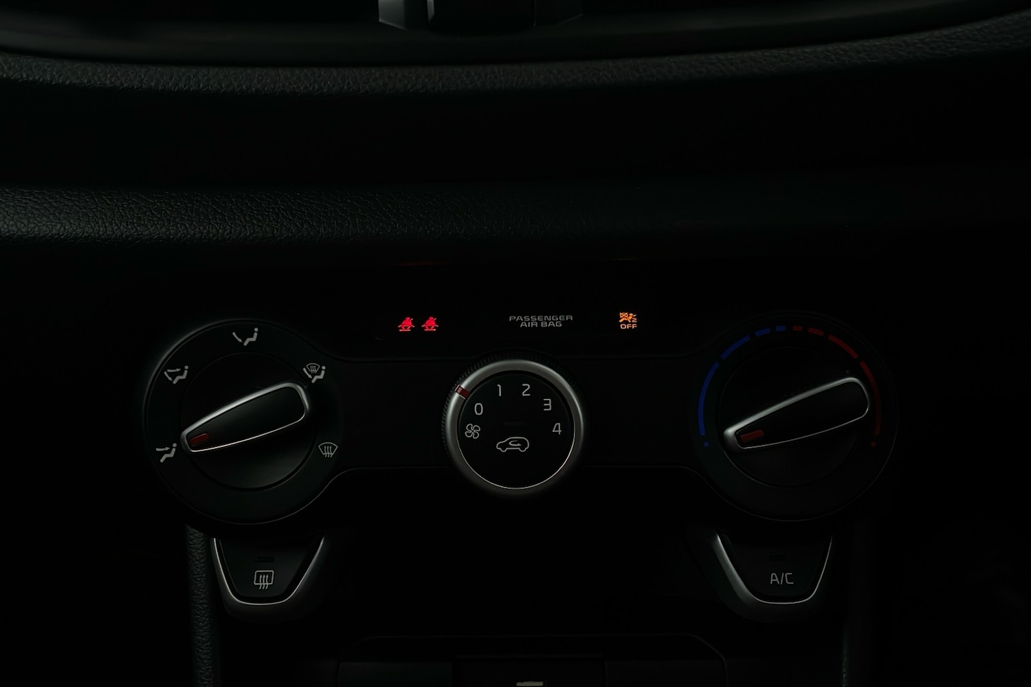 Used Kia Picanto 2023 for sale - 76040446: Photo 14