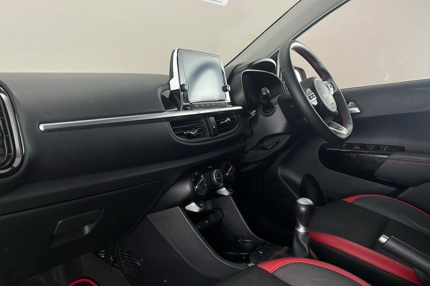 Used Kia Picanto 2023 for sale - 76040446: Photo 21