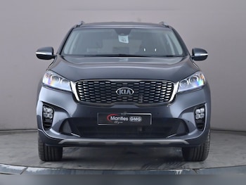 Used Kia Sorento 2018 for sale - 75981025: Photo 3