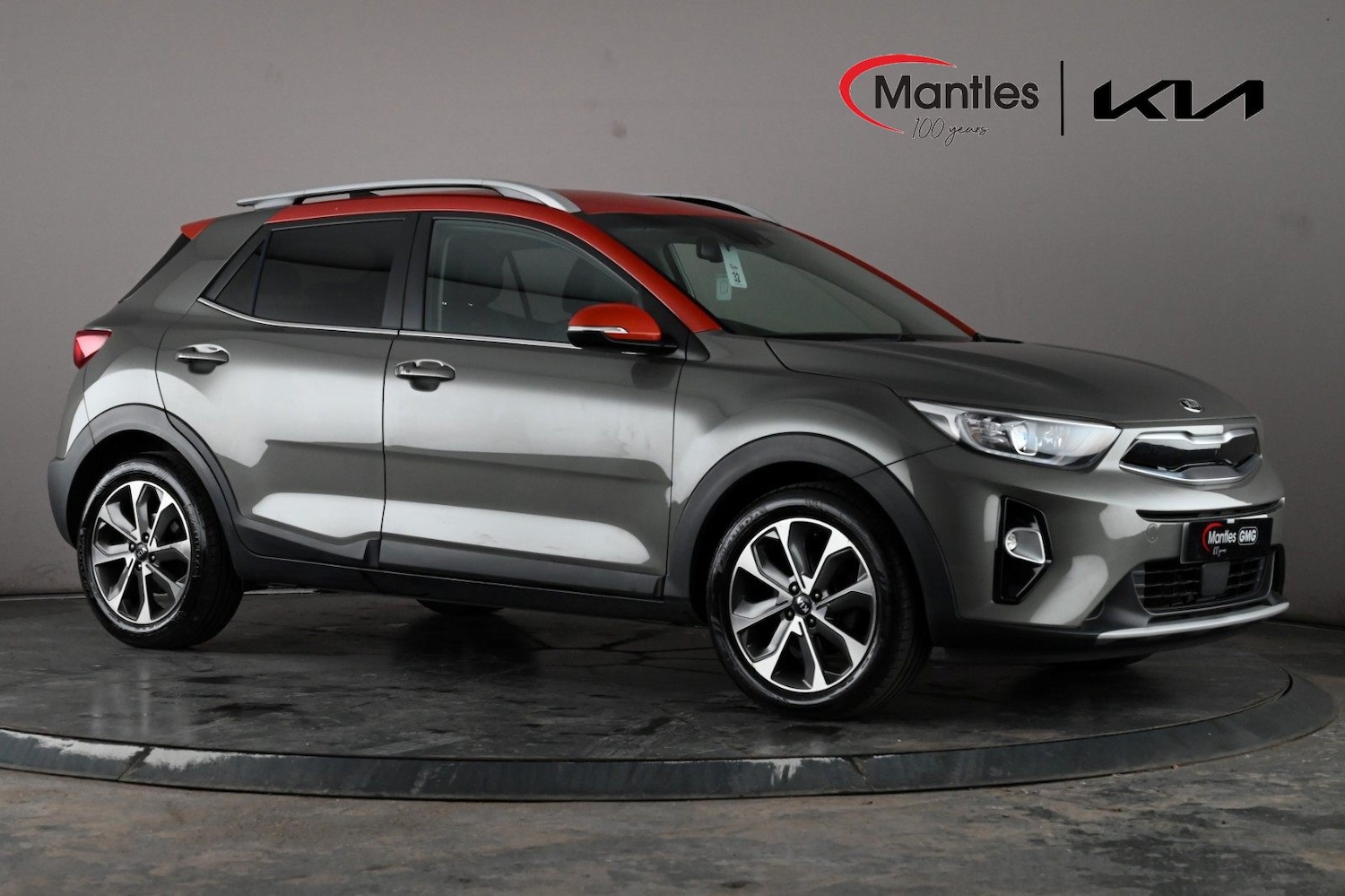 Used Kia Stonic 2018 for sale - 76380282: Photo 2