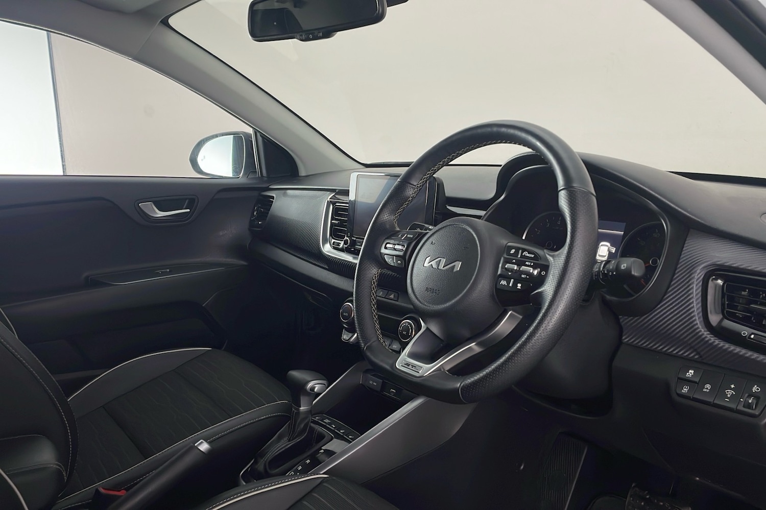 Used Kia Stonic for sale - 77260673: Photo 11