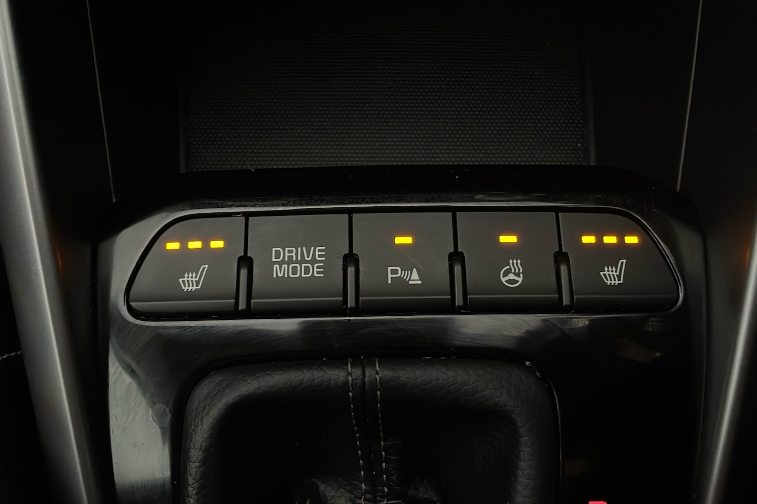 Used Kia Stonic for sale - 77260673: Photo 22