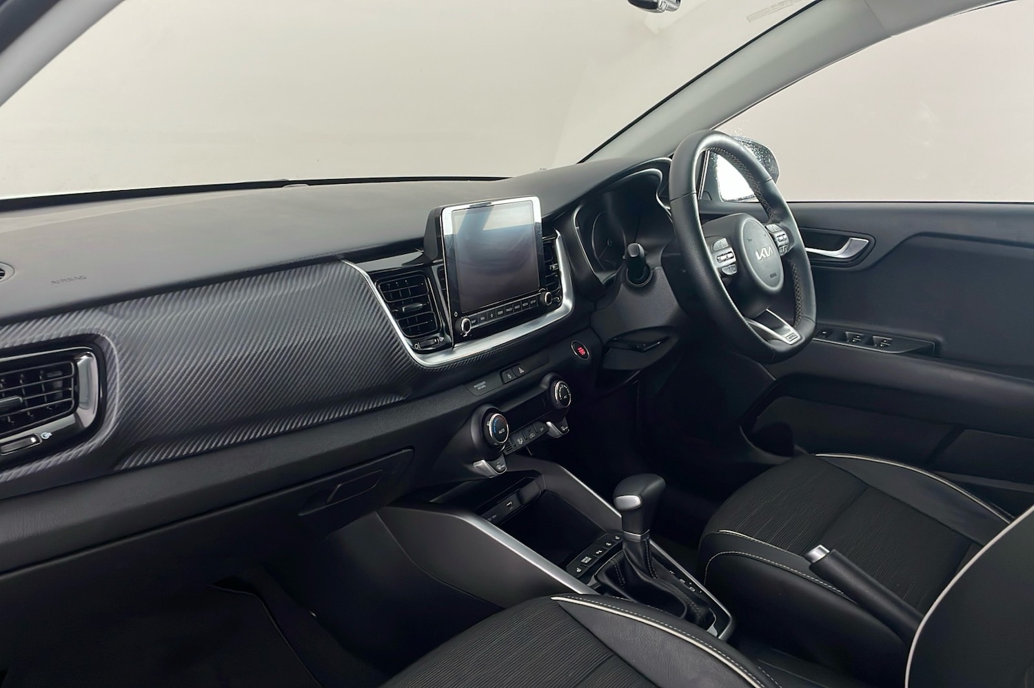 Used Kia Stonic for sale - 77260673: Photo 25