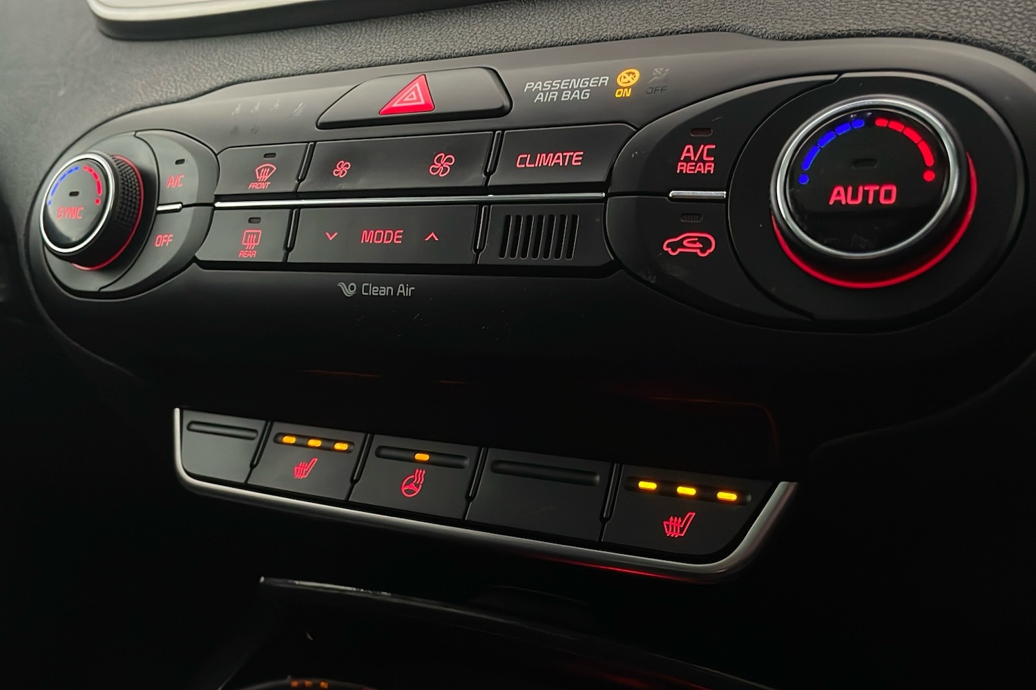 Used Kia Sorento 2016 for sale - 77636897: Photo 19