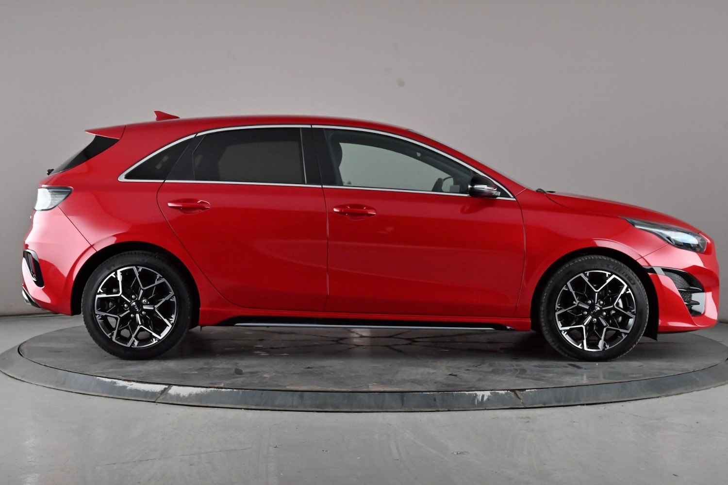 Used Kia Ceed 2025 for sale - 76605423: Photo 4