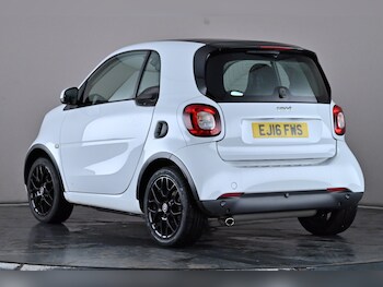 Used smart fortwo 2016 for sale - 76313397: Photo