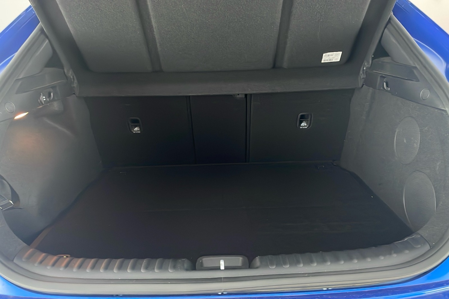 Used Kia XCeed 2024 for sale - 76401579: Photo 28