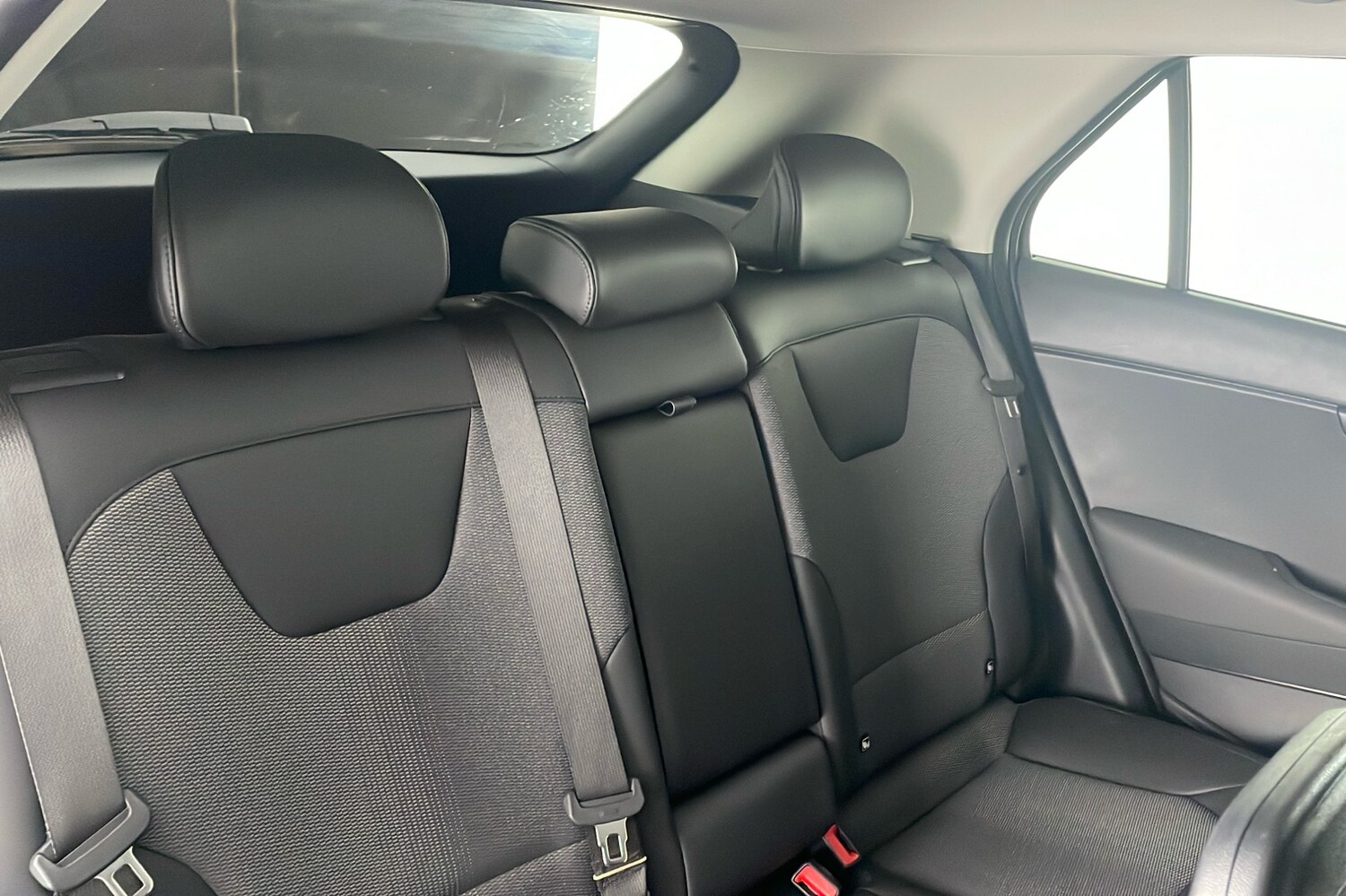 Used Kia Niro 2025 for sale - 76627682: Photo 10