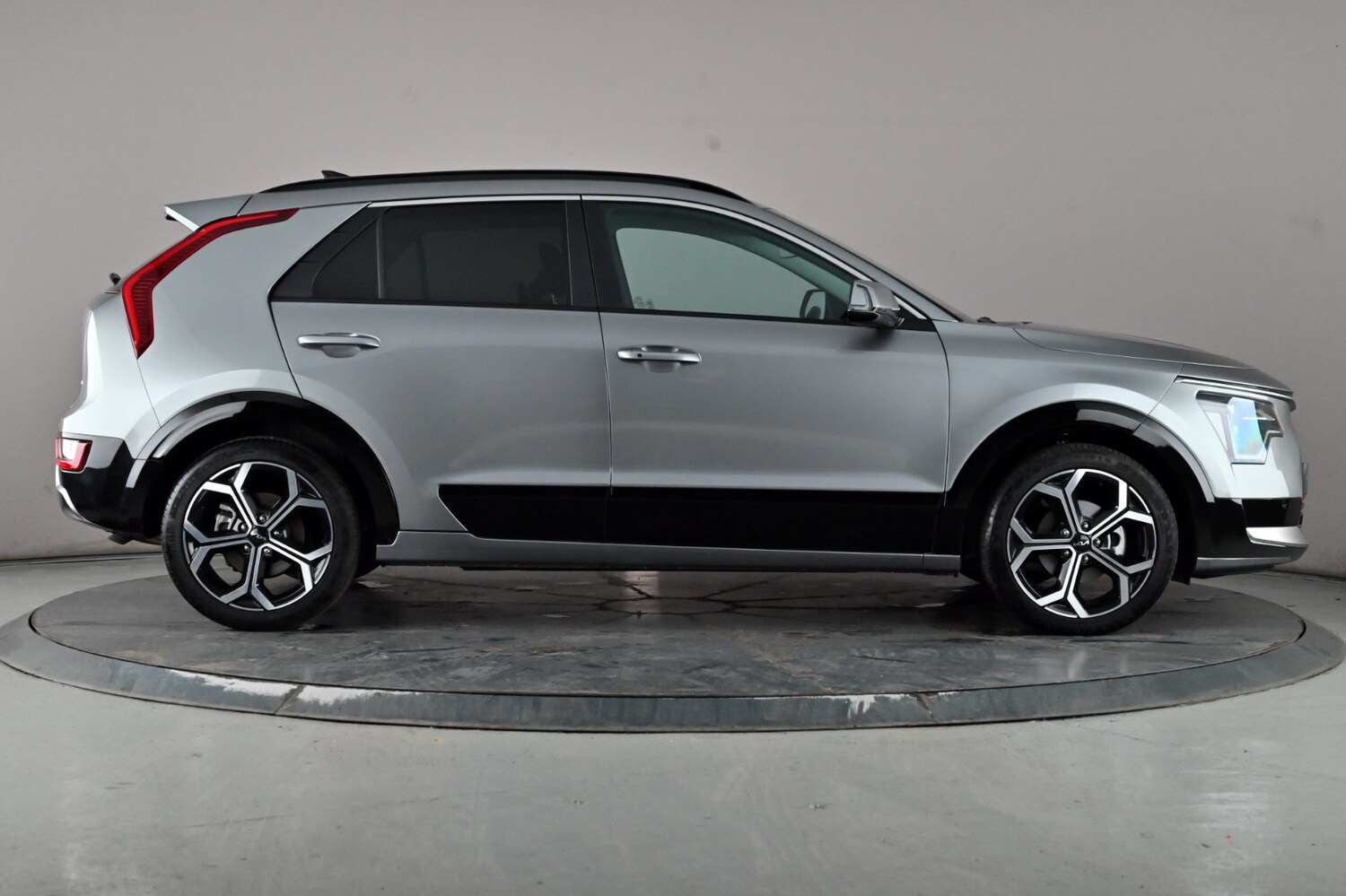 Used Kia Niro 2025 for sale - 76627682: Photo 4