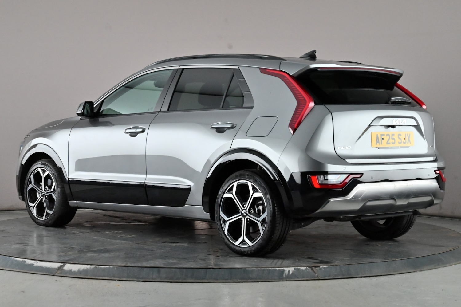 Used Kia Niro 2025 for sale - 76627682: Photo 5