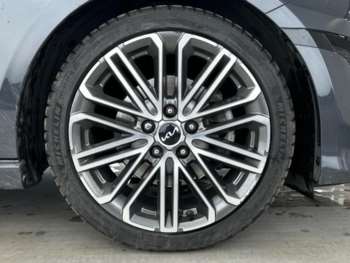 Used Kia Ceed 2024 for sale - 75158370: Photo