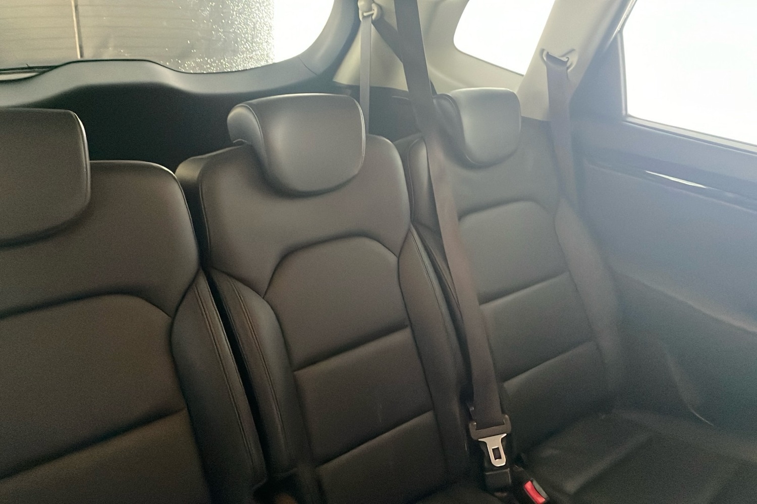 Used Kia Carens 2017 for sale - 76502826: Photo 10