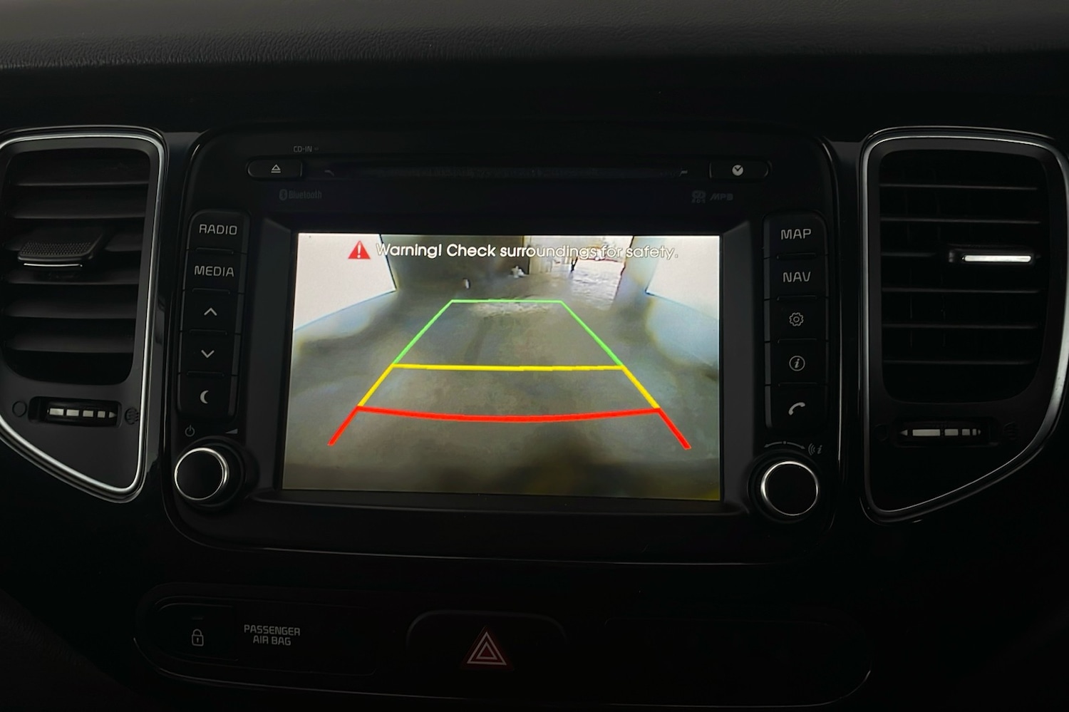 Used Kia Carens 2017 for sale - 76502826: Photo 20