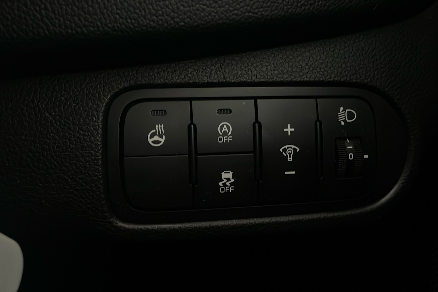 Used Kia Carens 2017 for sale - 76502826: Photo 21