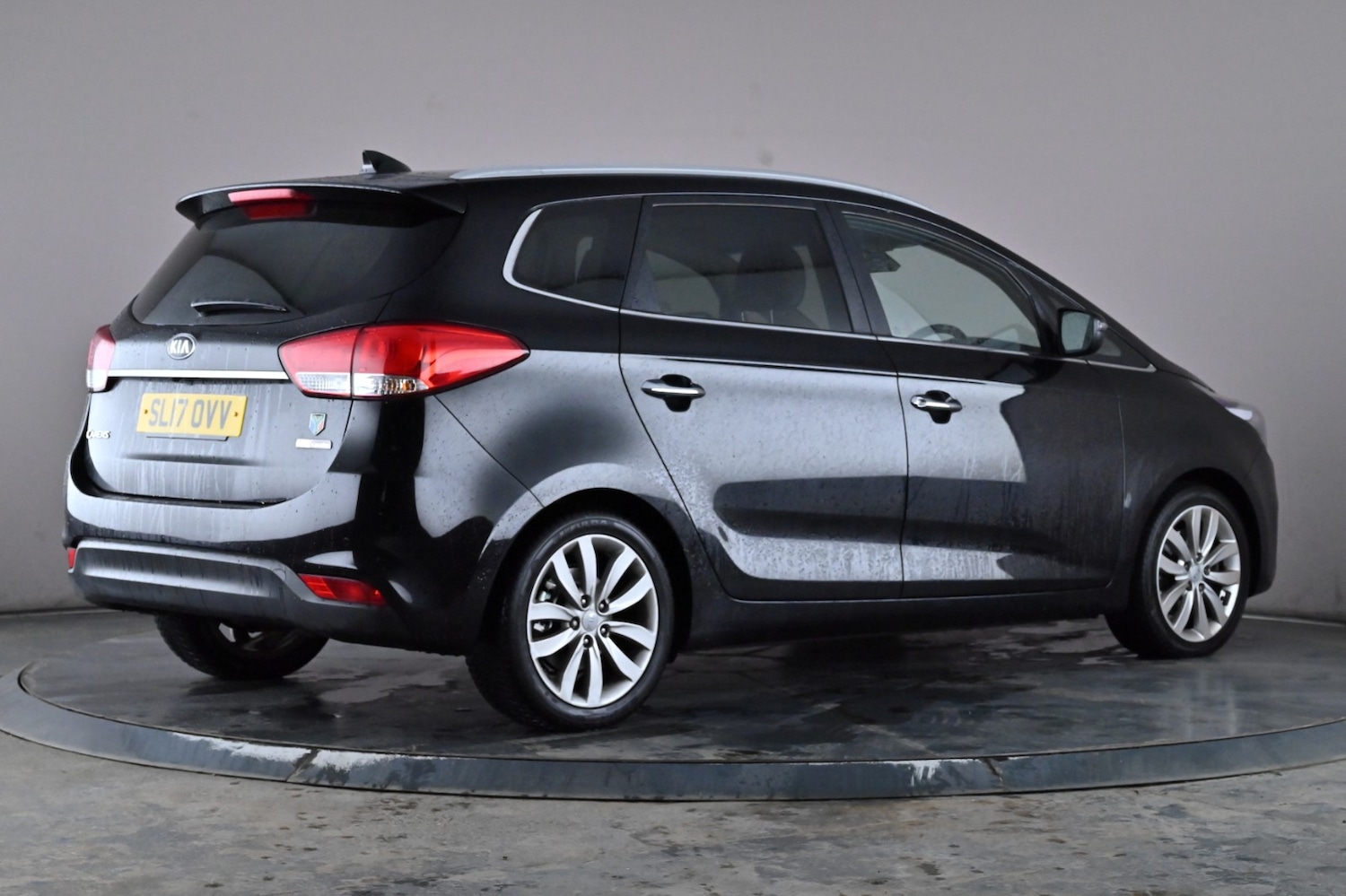 Used Kia Carens 2017 for sale - 76502826: Photo 7