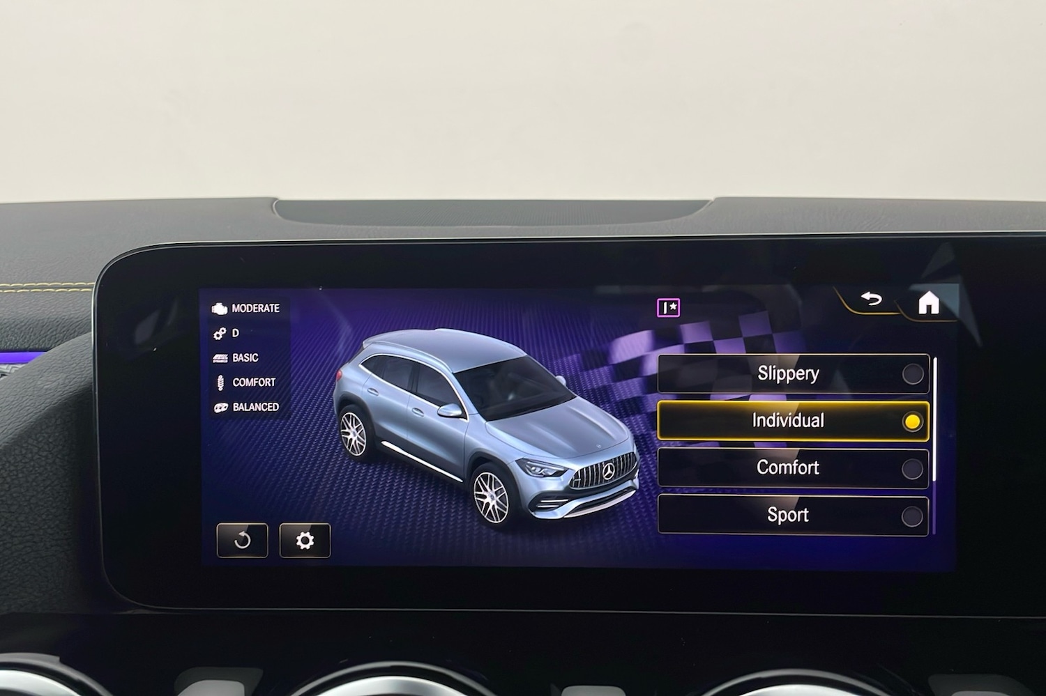 Used Mercedes-Benz GLA 2022 for sale - 76950965: Photo 23