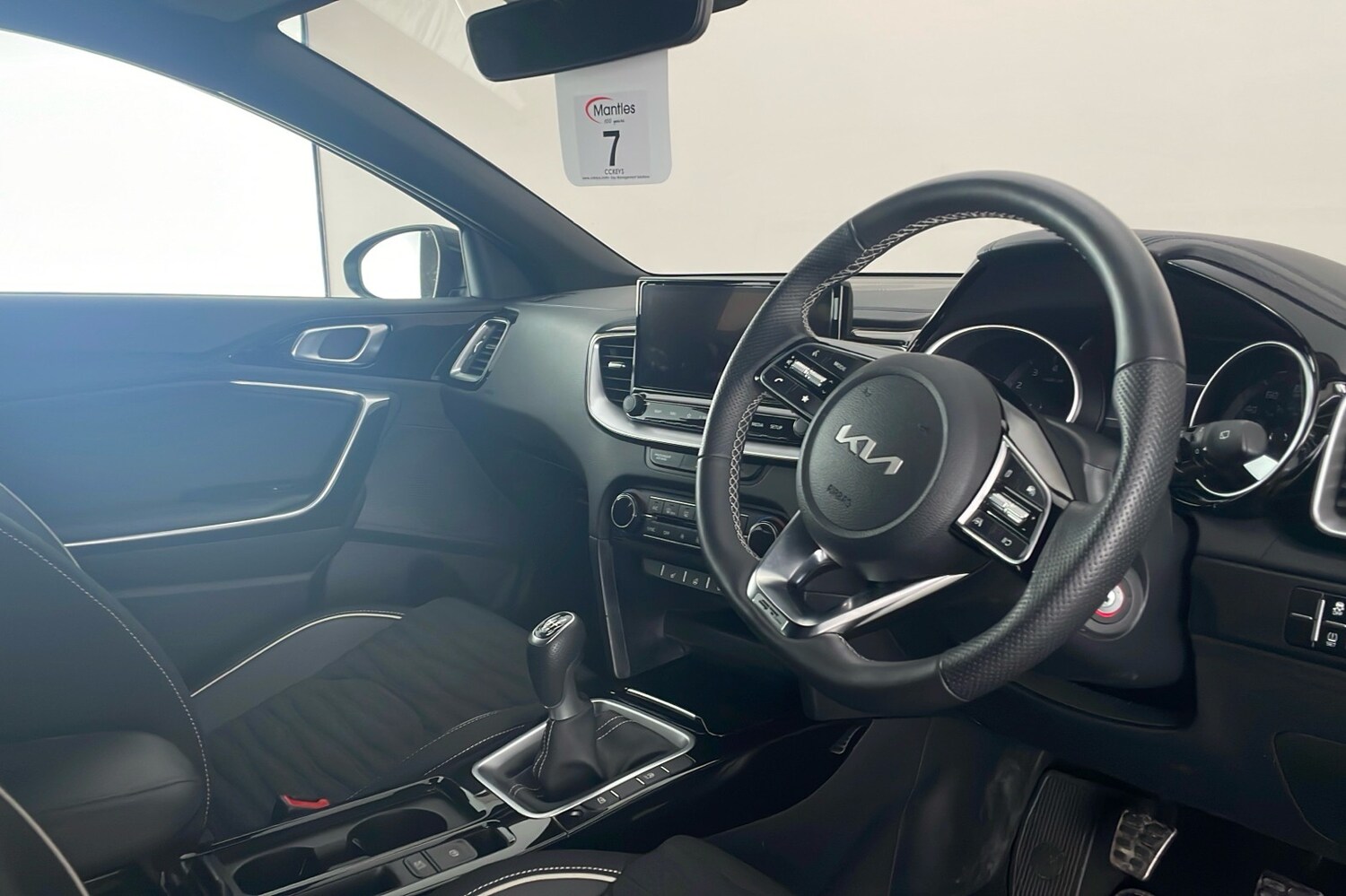 Used Kia Ceed 2025 for sale - 75936227: Photo 11