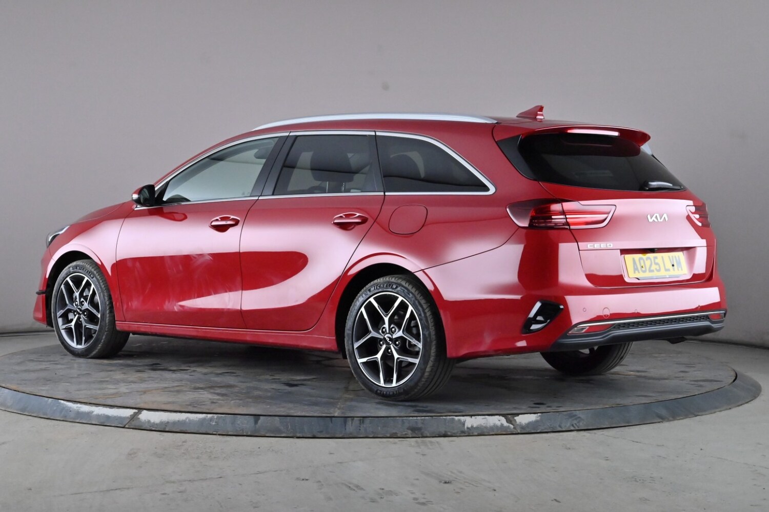 Used Kia Ceed 2025 for sale - 77438086: Photo 5