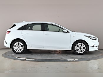 Used Kia Ceed 2022 for sale - 78502056: Photo