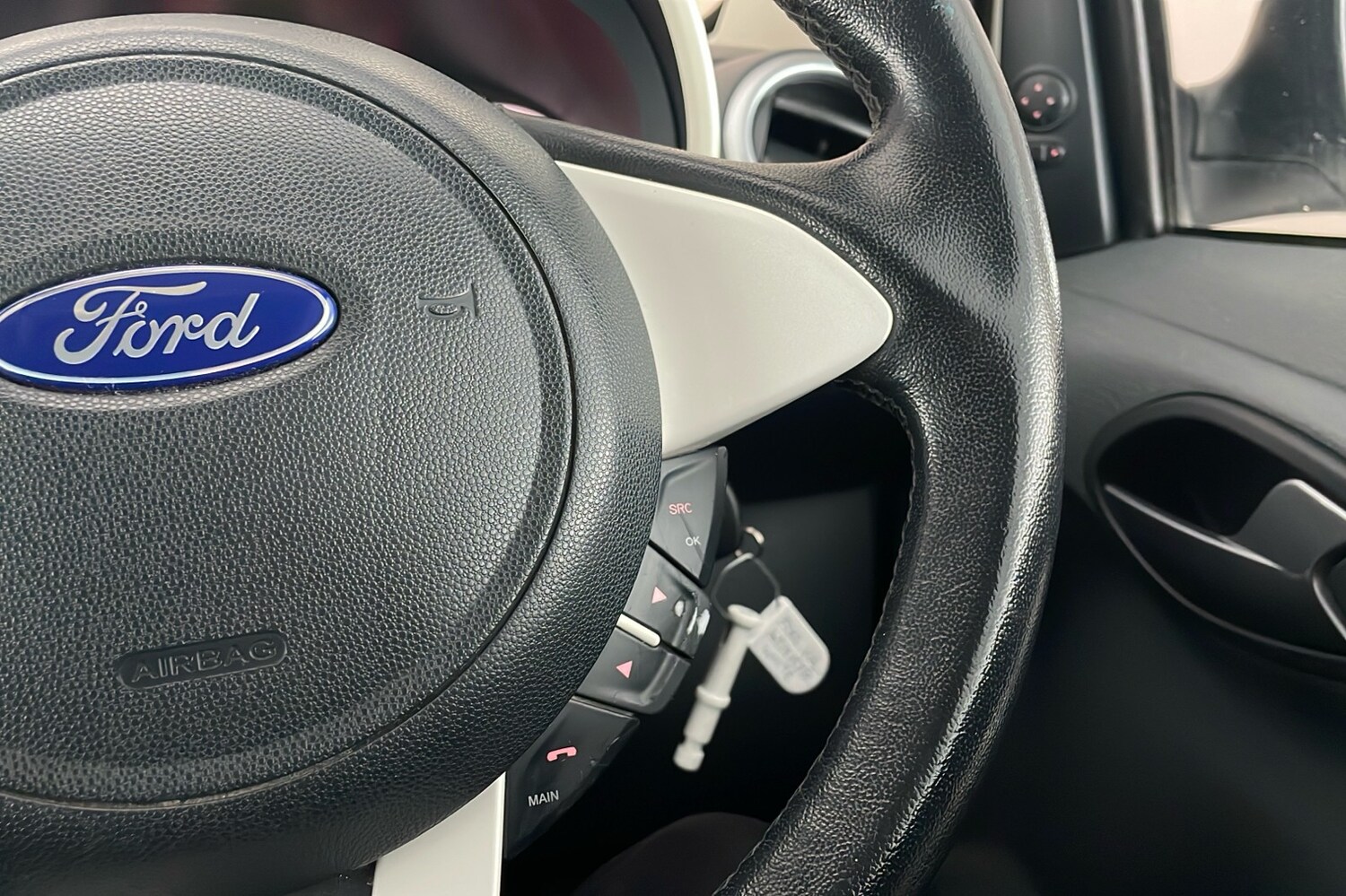 Used Ford Ka 2014 for sale - 76686949: Photo 14