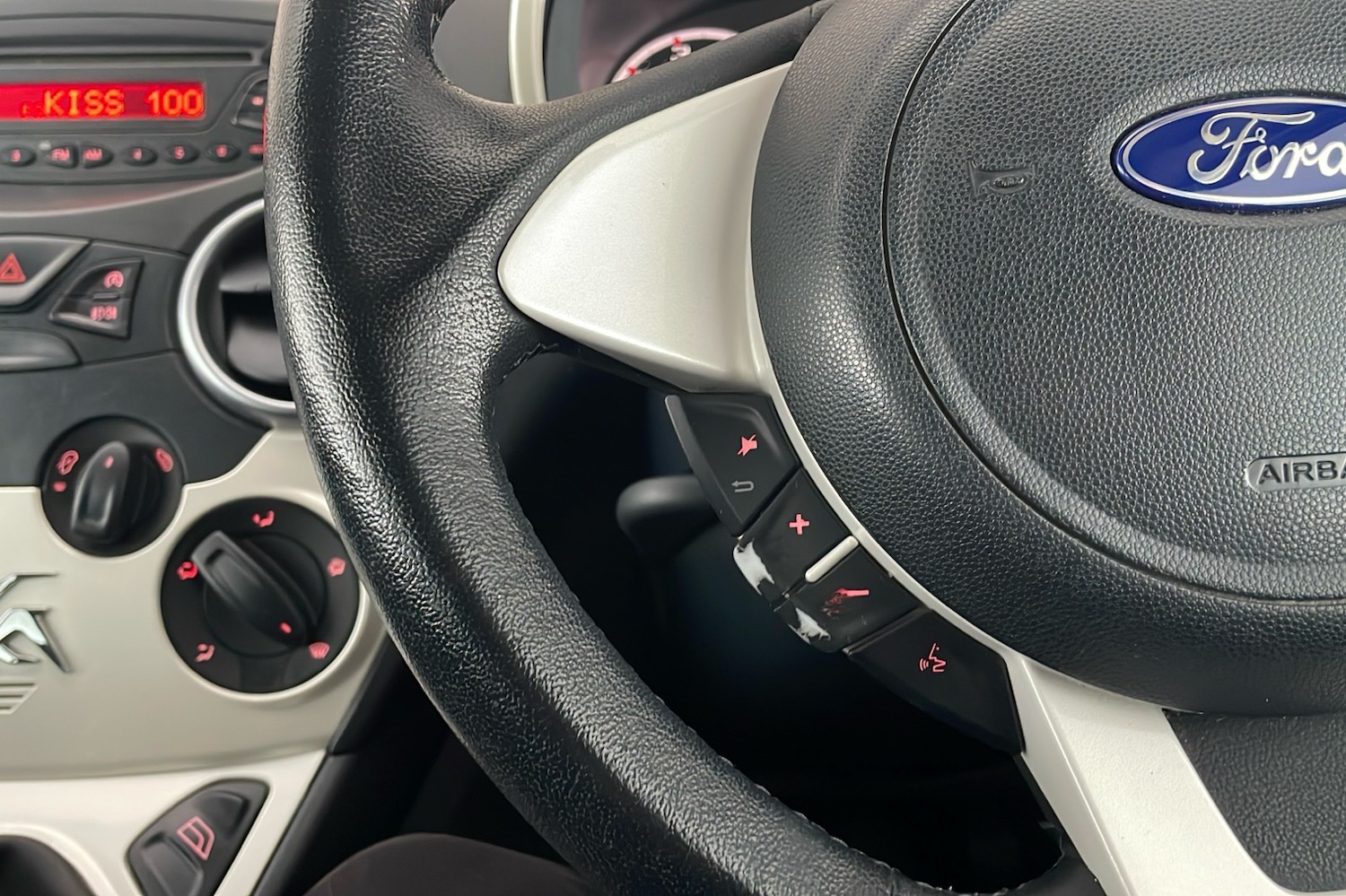 Used Ford Ka 2014 for sale - 76686949: Photo 15