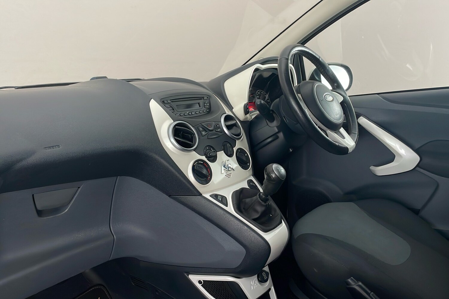 Used Ford Ka 2014 for sale - 76686949: Photo 19