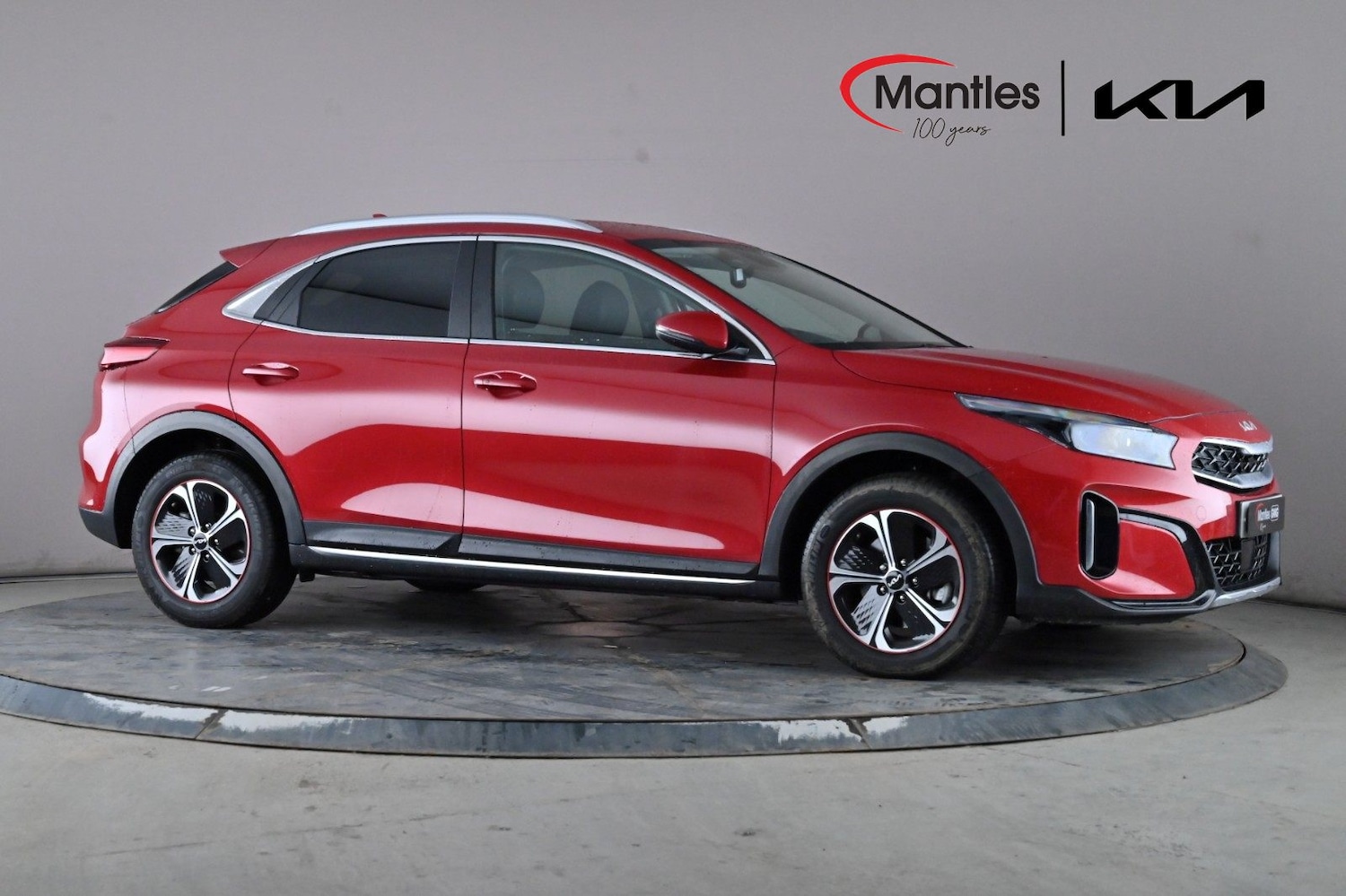 Used Kia XCeed 2023 for sale - 77968328: Photo 2