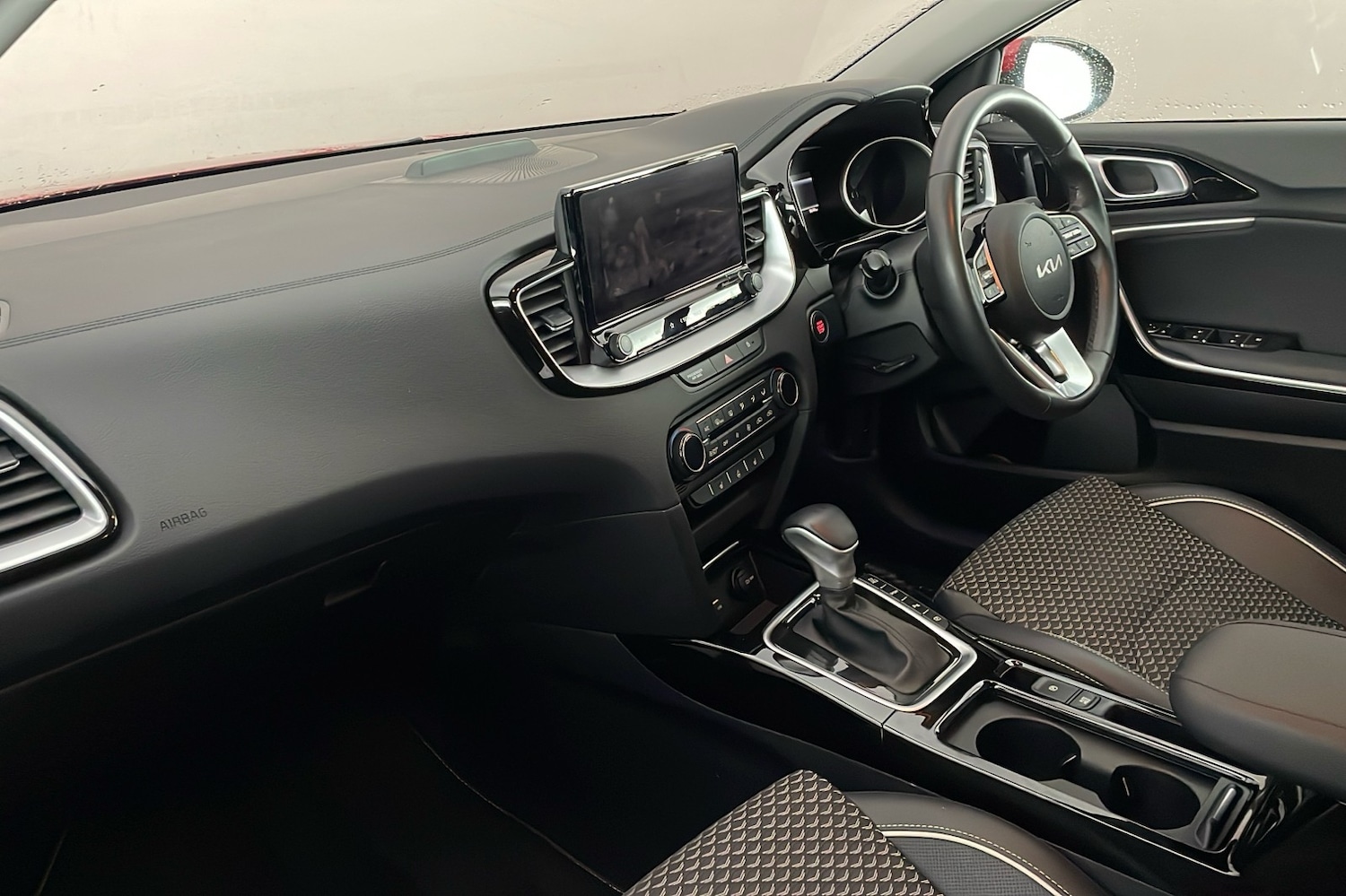 Used Kia XCeed 2023 for sale - 77968328: Photo 22