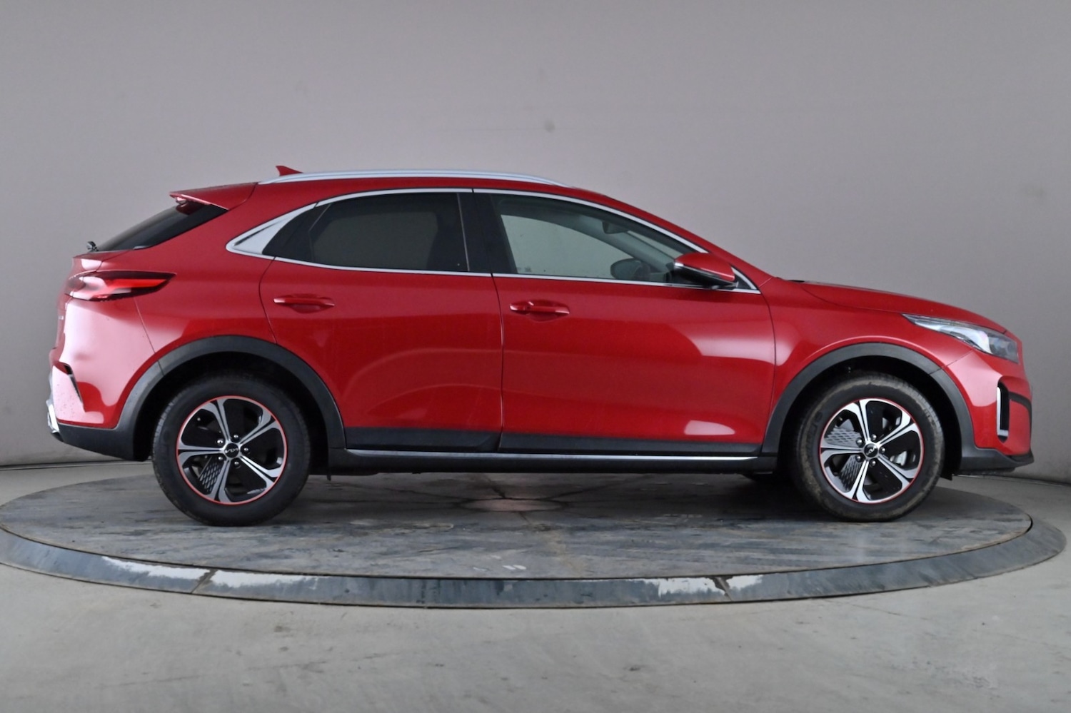 Used Kia XCeed 2023 for sale - 77968328: Photo 4