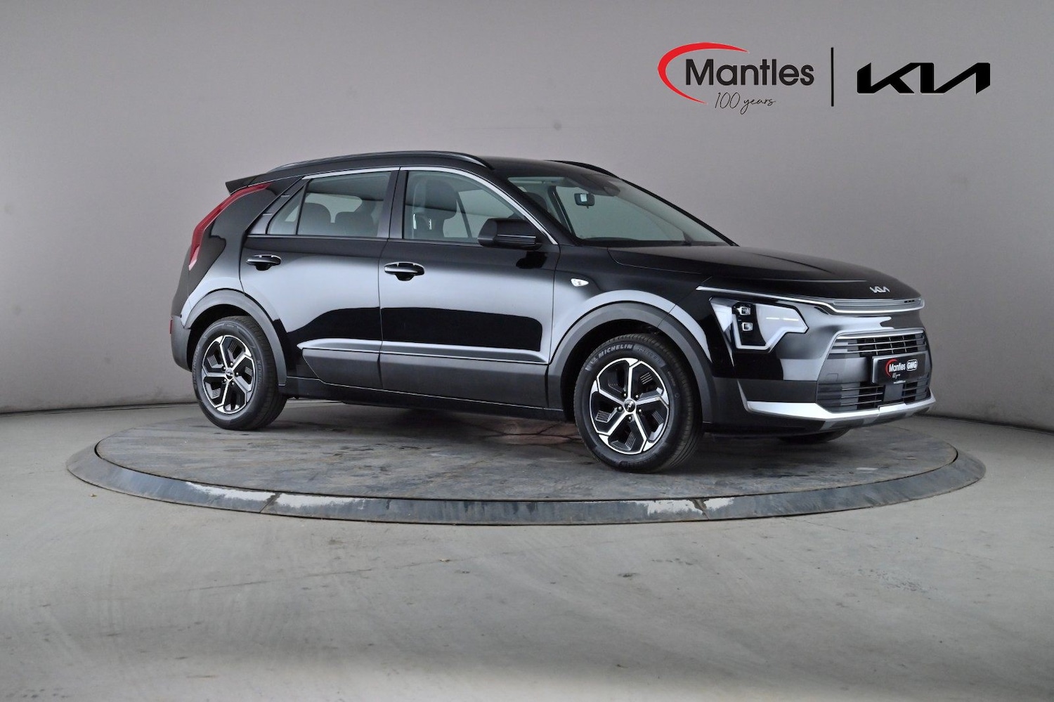 Used Kia Niro 2023 for sale - 77744035: Photo 1