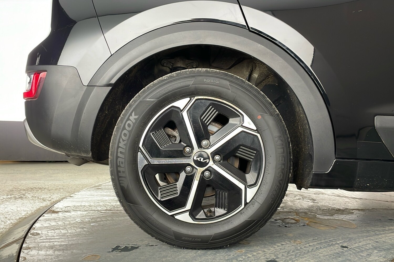 Used Kia Niro 2023 for sale - 77744035: Photo 8