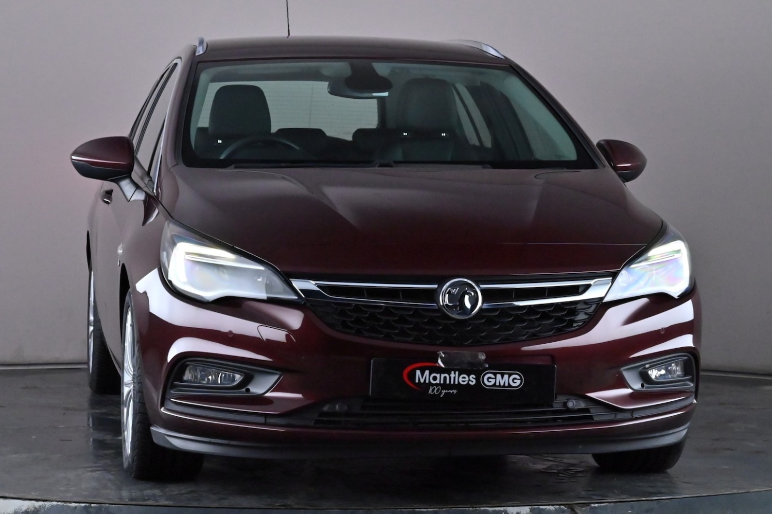 Used Vauxhall Astra 2018 for sale - 76197842: Photo 2