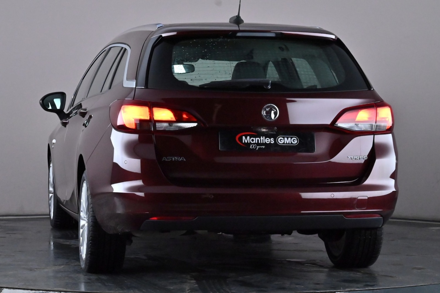 Used Vauxhall Astra 2018 for sale - 76197842: Photo 5