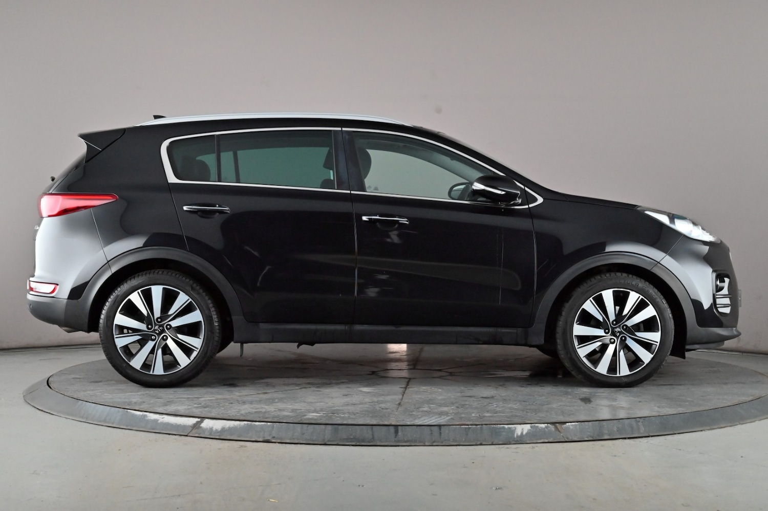 Used Kia Sportage 2017 for sale - 76805175: Photo 4