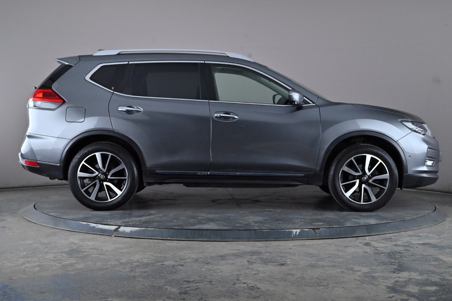 Used Nissan X-Trail 2019 for sale - 76250453: Photo 3