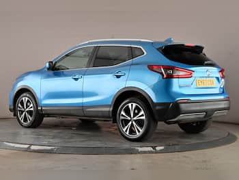 Used Nissan Qashqai 2017 for sale - 79826991: Photo