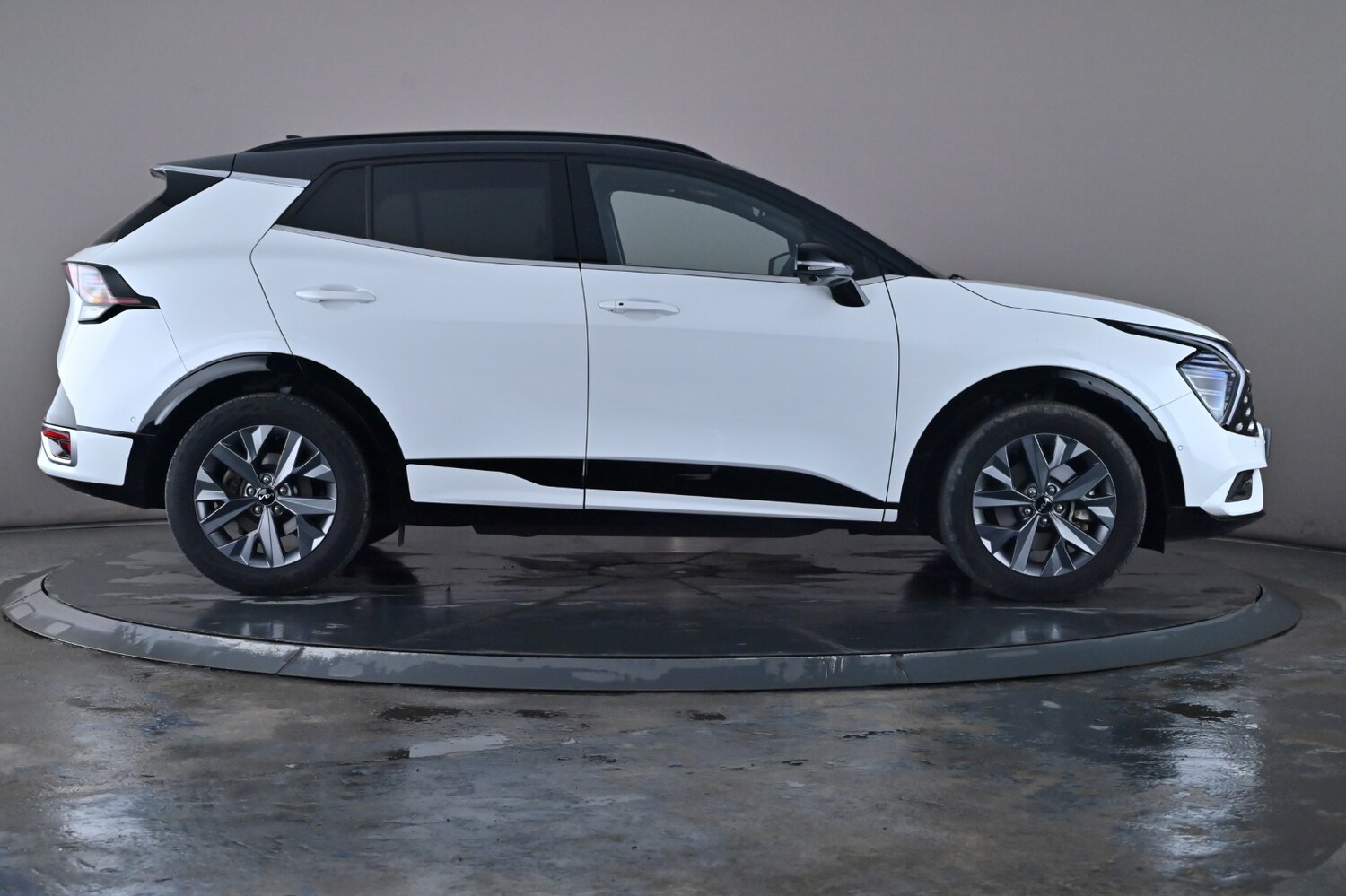 Vehicle 33