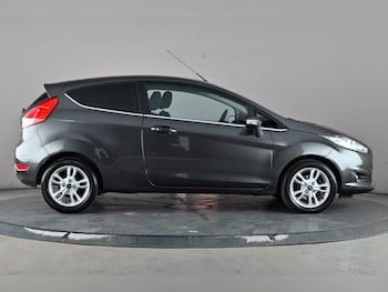 Used Ford Fiesta 2017 for sale - 78427077: Photo