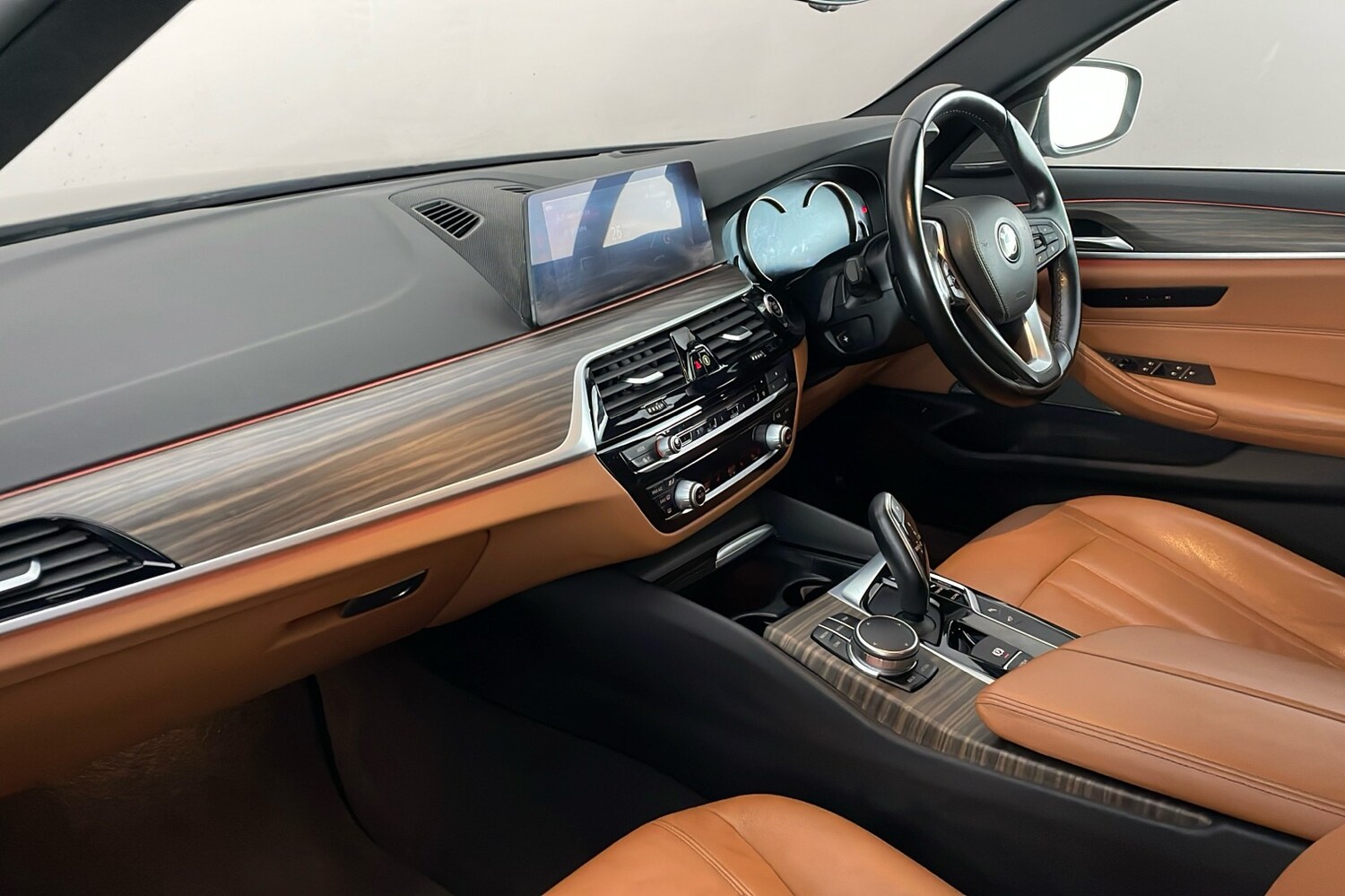 Used BMW 5 Series 2017 for sale - 77681625: Photo 25