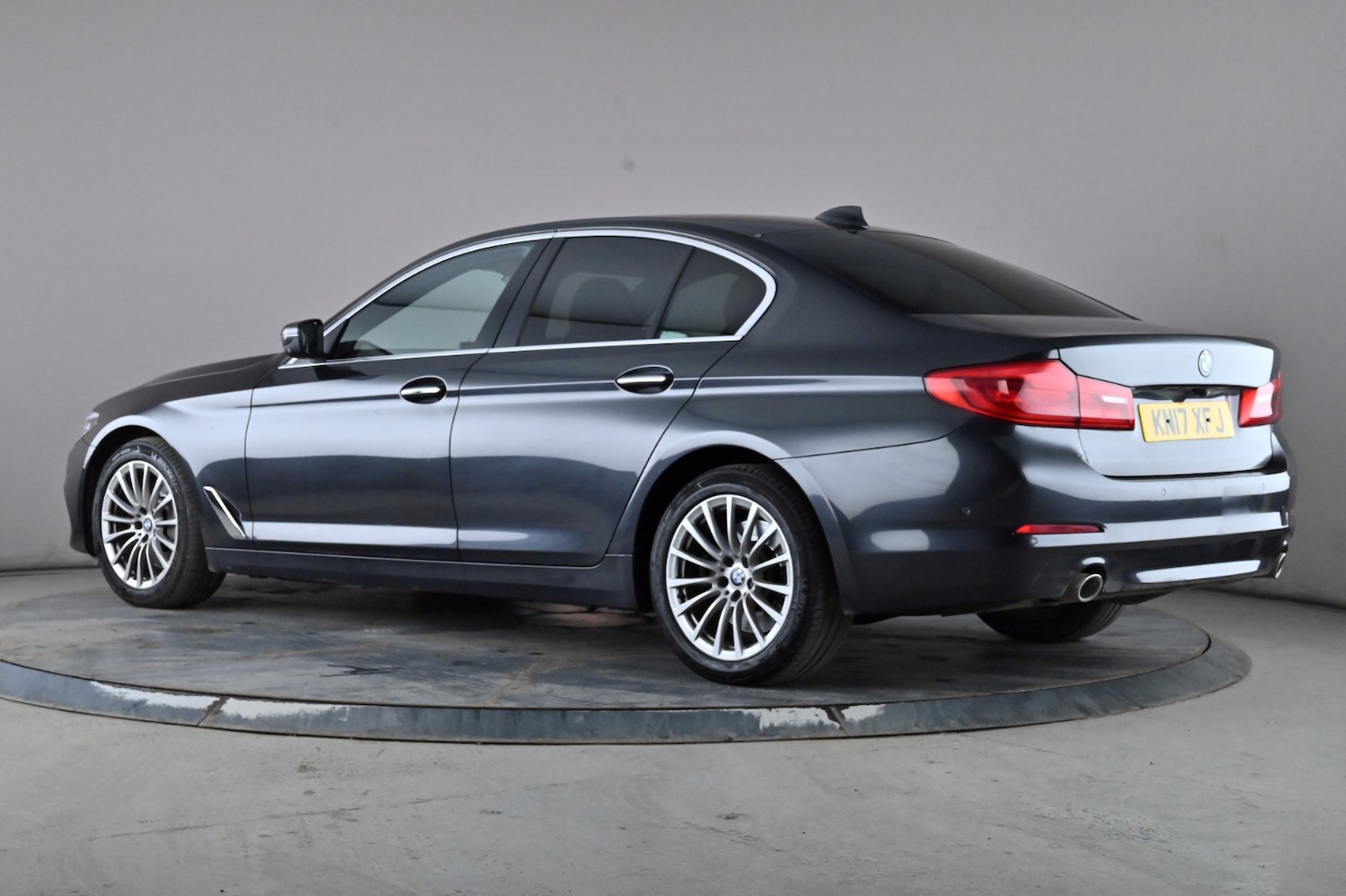 Used BMW 5 Series 2017 for sale - 77681625: Photo 4