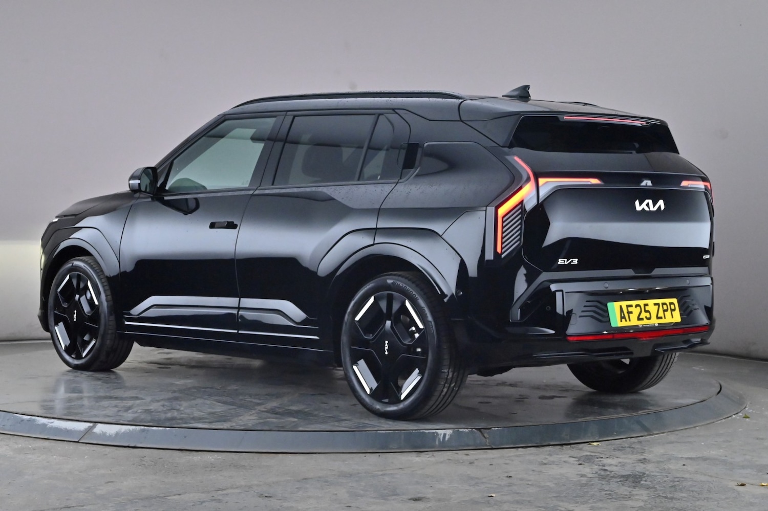 Used Kia EV3 2025 for sale - 76057457: Photo 5