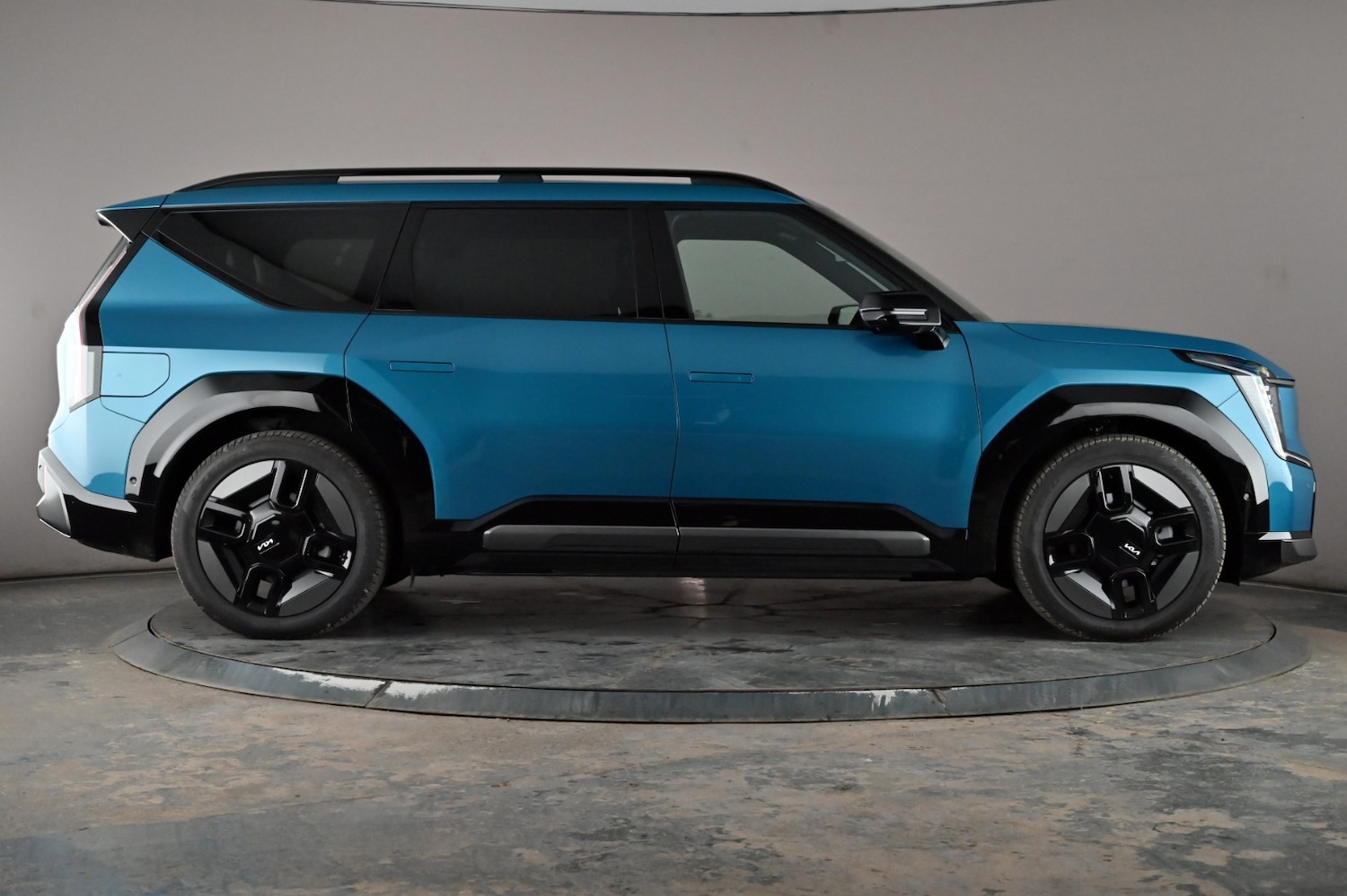 Used Kia EV9 2023 for sale - 76407298: Photo 4