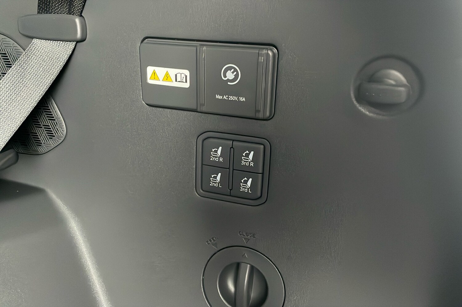 Used Kia EV9 2023 for sale - 76407298: Photo 41