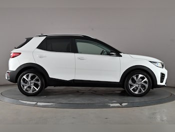Used Kia Stonic 2023 for sale - 78986799: Photo