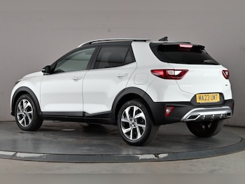 Used Kia Stonic 2023 for sale - 78986799: Photo