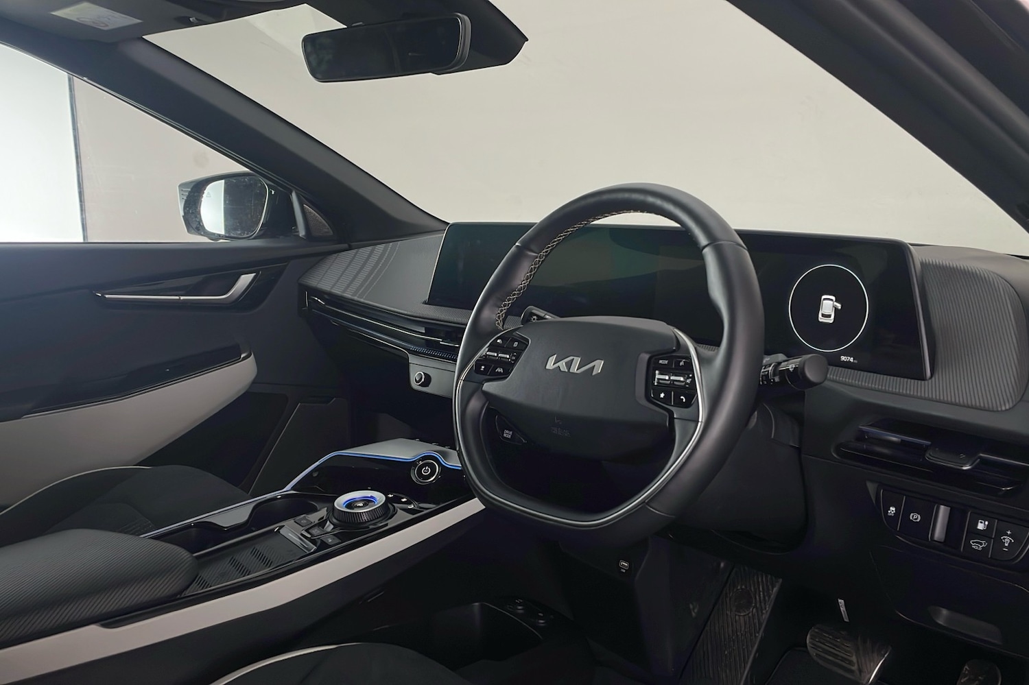 Used Kia EV6 2024 for sale - 76892957: Photo 11