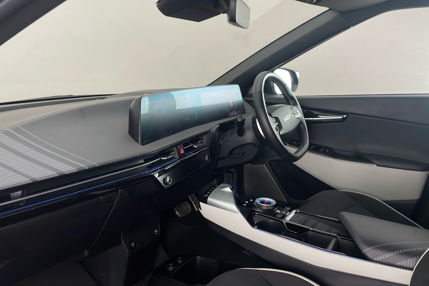 Used Kia EV6 2024 for sale - 76892957: Photo 34